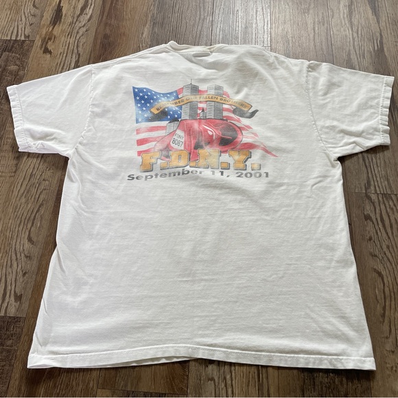 Y2K New York Fire Department 9/11 tshirt L - Picture 3 of 7